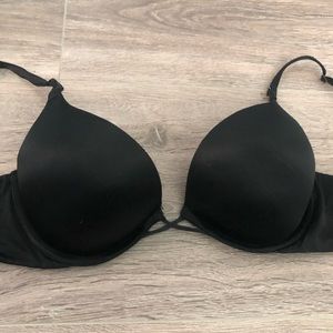 Victoria’s Secret Bombshell Bra add 2 cup sizes